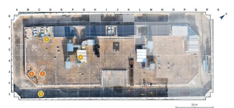 The roof gridded into 3 m squares, A to S and 1 to 8, with the recorded defects