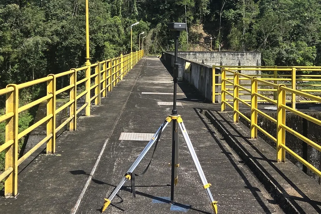 Complexe de Juquiá : sept barrages de 140 à 265 m de crête