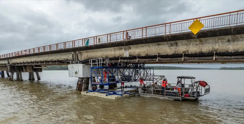 Convention film of the Larivot bridge works