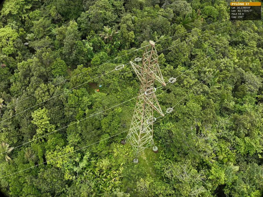 Drone en Guadeloupe et à Saint-Martin : thermographie, LiDAR et inspection de pylônes