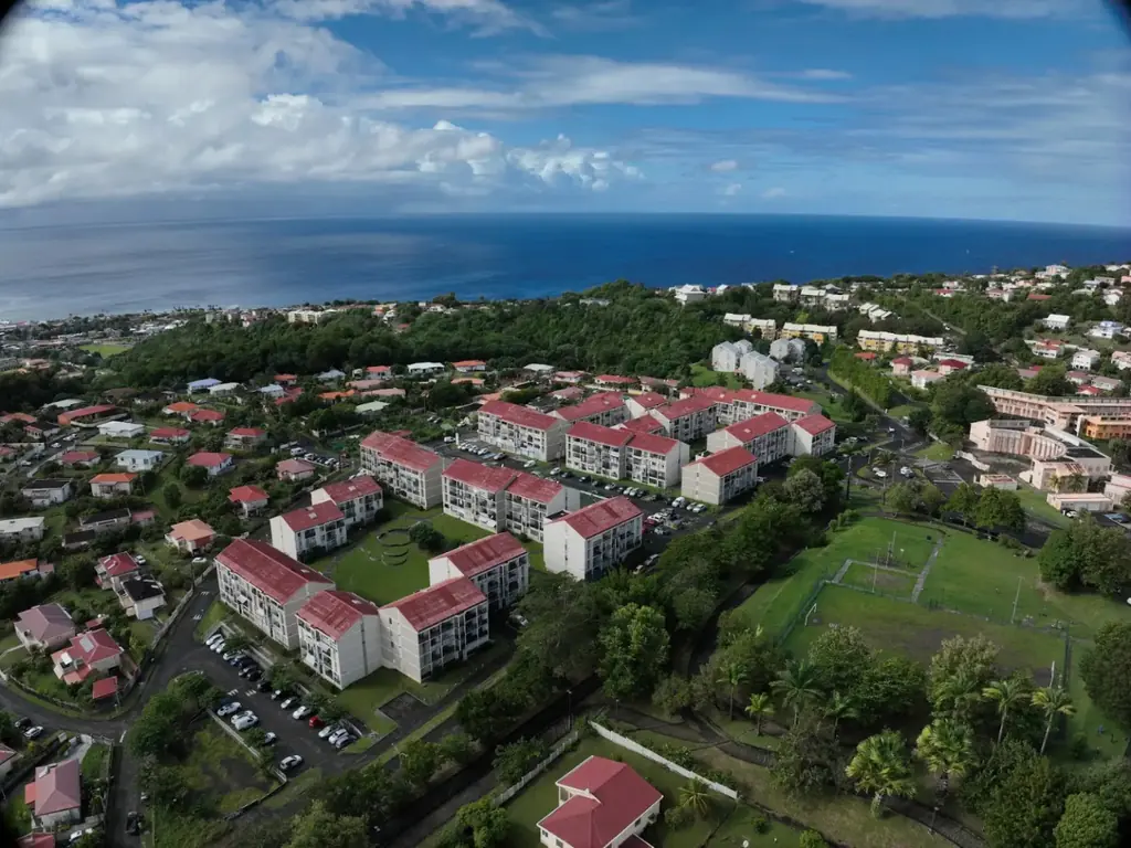 Le Robert, Ducos, Rivière-Salée : trois résidences de logement social relevées en 3D